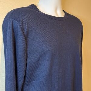 ENGLISH LAUNDRY long Sleeve T-Shirt. Size Large